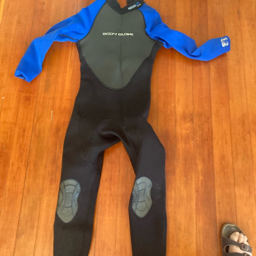 Bodyglove wetsuit